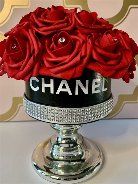 chanel hat box flowers|Chanelista .